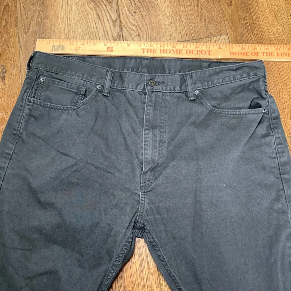 Levis excellent 100%